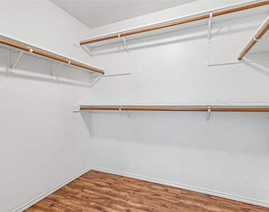 1309 Marlee Cir - Photo Thumbnail 21