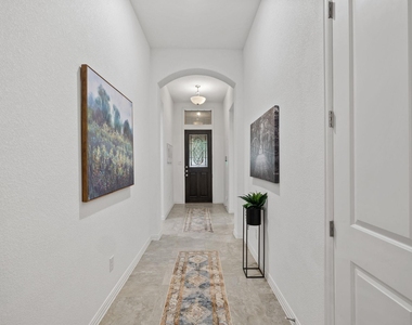 3824 Ashbury Rd - Photo Thumbnail 11