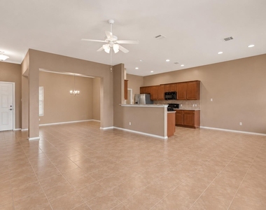 354 Camelia Pkwy - Photo Thumbnail 14