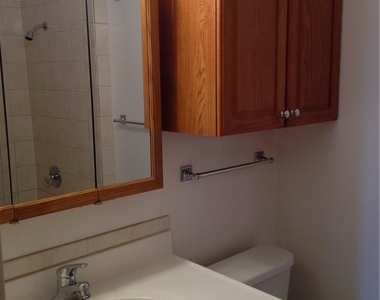 500 E Riverside Dr - Photo Thumbnail 9