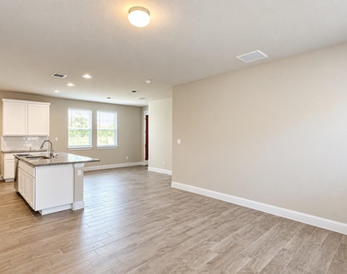 148 Riverhill Dr - Photo Thumbnail 8