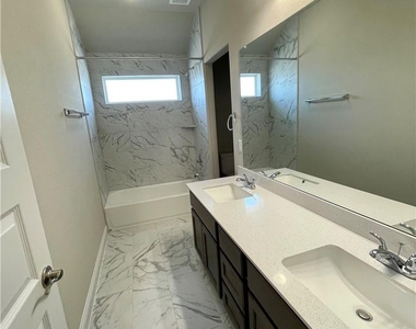 148 Riverhill Dr - Photo Thumbnail 22