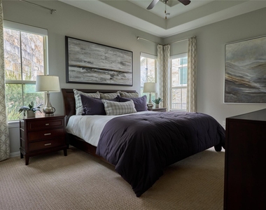 105 Beneteau Dr - Photo Thumbnail 6