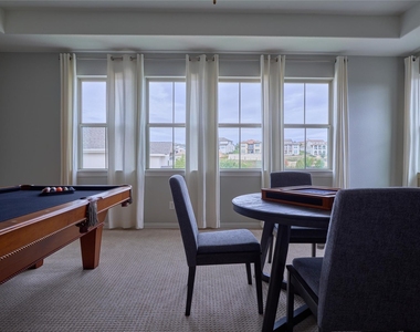 105 Beneteau Dr - Photo Thumbnail 2