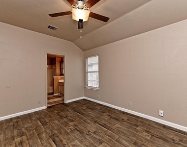 14700 Menifee St - Photo Thumbnail 15