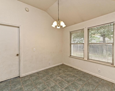 14700 Menifee St - Photo Thumbnail 3