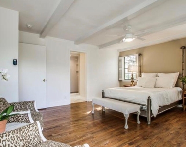 101 Rosemary Ave - Photo Thumbnail 14