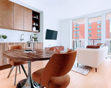 251 East 2nd Street - Photo Thumbnail 4