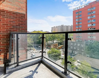 251 East 2nd Street - Photo Thumbnail 7