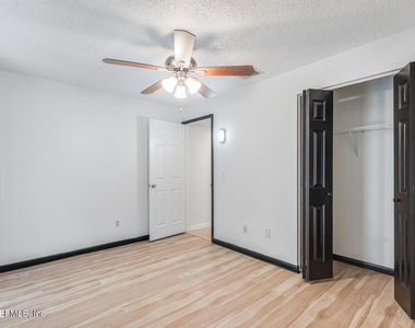 4765 Marsh Hammock Drive W - Photo Thumbnail 21