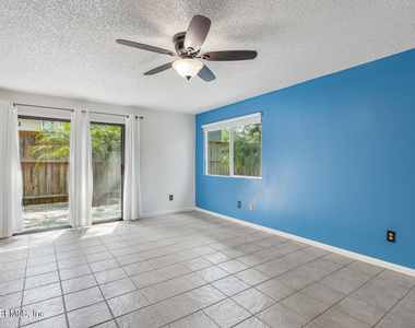 4765 Marsh Hammock Drive W - Photo Thumbnail 17