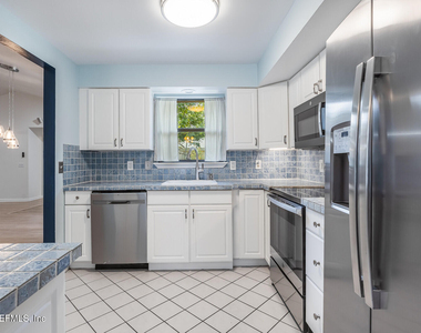 4765 Marsh Hammock Drive W - Photo Thumbnail 14