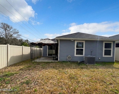 3089 Lucille Lane - Photo Thumbnail 2