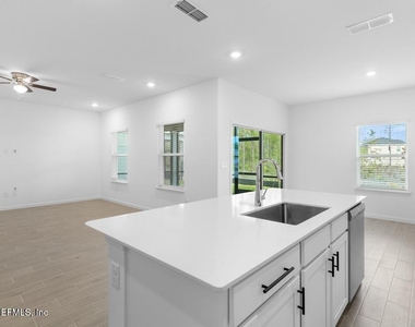 28 Disston Cove - Photo Thumbnail 13