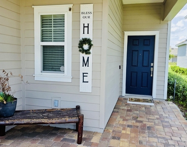 3938 Bloomfield Court - Photo Thumbnail 4