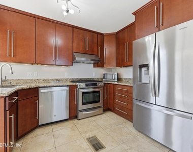 2749 Hendricks Avenue - Photo Thumbnail 9