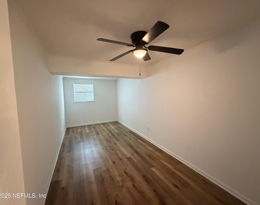 6631 N Bo Peep Drive - Photo Thumbnail 11