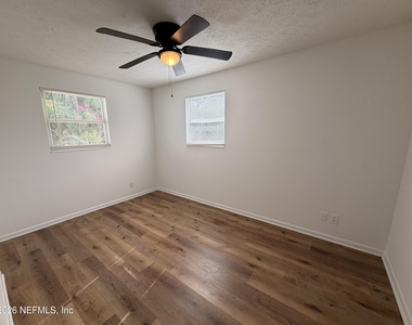 6631 N Bo Peep Drive - Photo Thumbnail 8
