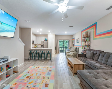 2639 Sandy Dune Drive - Photo Thumbnail 4