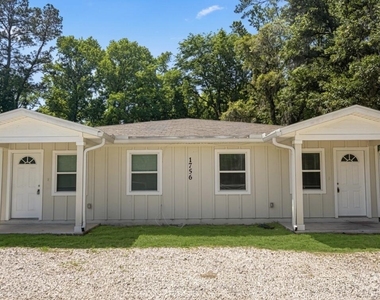 1756 S Lane Avenue - Photo Thumbnail 11