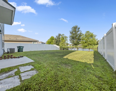 8279 Meadow Walk Lane - Photo Thumbnail 32