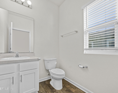 8279 Meadow Walk Lane - Photo Thumbnail 13