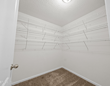 8279 Meadow Walk Lane - Photo Thumbnail 24