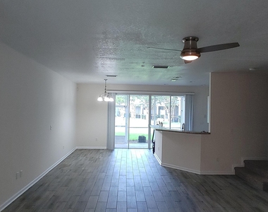 4847 Parkhurst Place - Photo Thumbnail 10