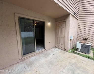 4403 Windergate Drive - Photo Thumbnail 12