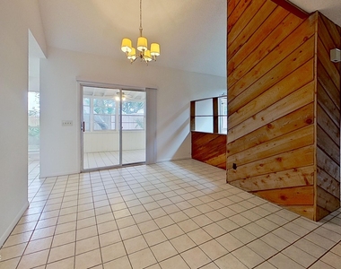 1615 Seminole Road - Photo Thumbnail 5
