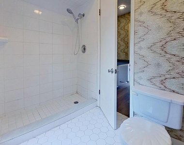 1615 Seminole Road - Photo Thumbnail 14