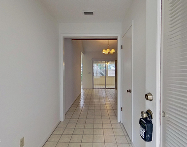 1615 Seminole Road - Photo Thumbnail 2