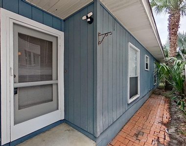 1615 Seminole Road - Photo Thumbnail 1
