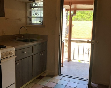 1845 19th Street - Photo Thumbnail 9