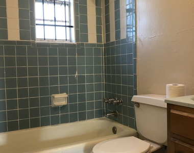 1845 19th Street - Photo Thumbnail 5
