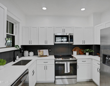 4725 French Street - Photo Thumbnail 34