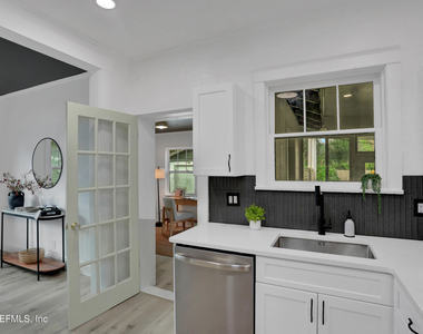 4725 French Street - Photo Thumbnail 36