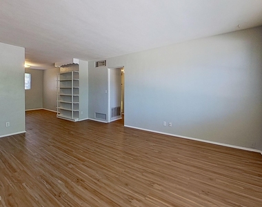3034 Belden Street - Photo Thumbnail 2