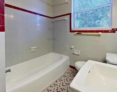 3034 Belden Street - Photo Thumbnail 10