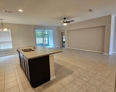 92008 Woodlawn Drive - Photo Thumbnail 3