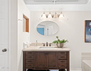 13241 Mendenhall Place - Photo Thumbnail 23