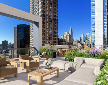255 East 39th Street - Photo Thumbnail 4