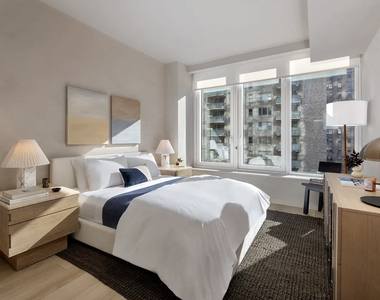 255 East 39th Street - Photo Thumbnail 1