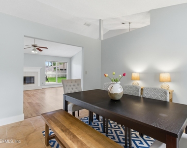 421 Chicopee Court - Photo Thumbnail 24