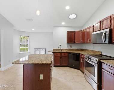 421 Chicopee Court - Photo Thumbnail 19