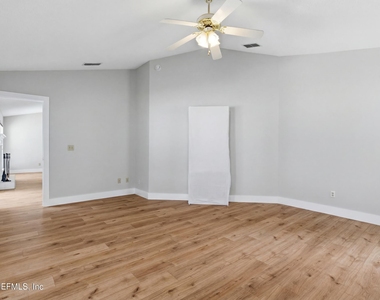 421 Chicopee Court - Photo Thumbnail 29