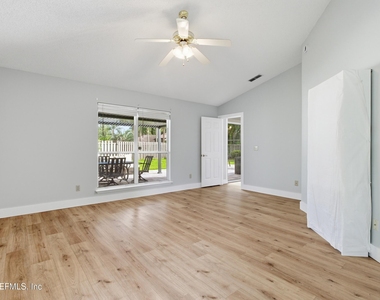 421 Chicopee Court - Photo Thumbnail 31