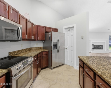 421 Chicopee Court - Photo Thumbnail 20