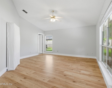 421 Chicopee Court - Photo Thumbnail 32