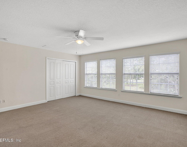 1761 Highland View Drive - Photo Thumbnail 17